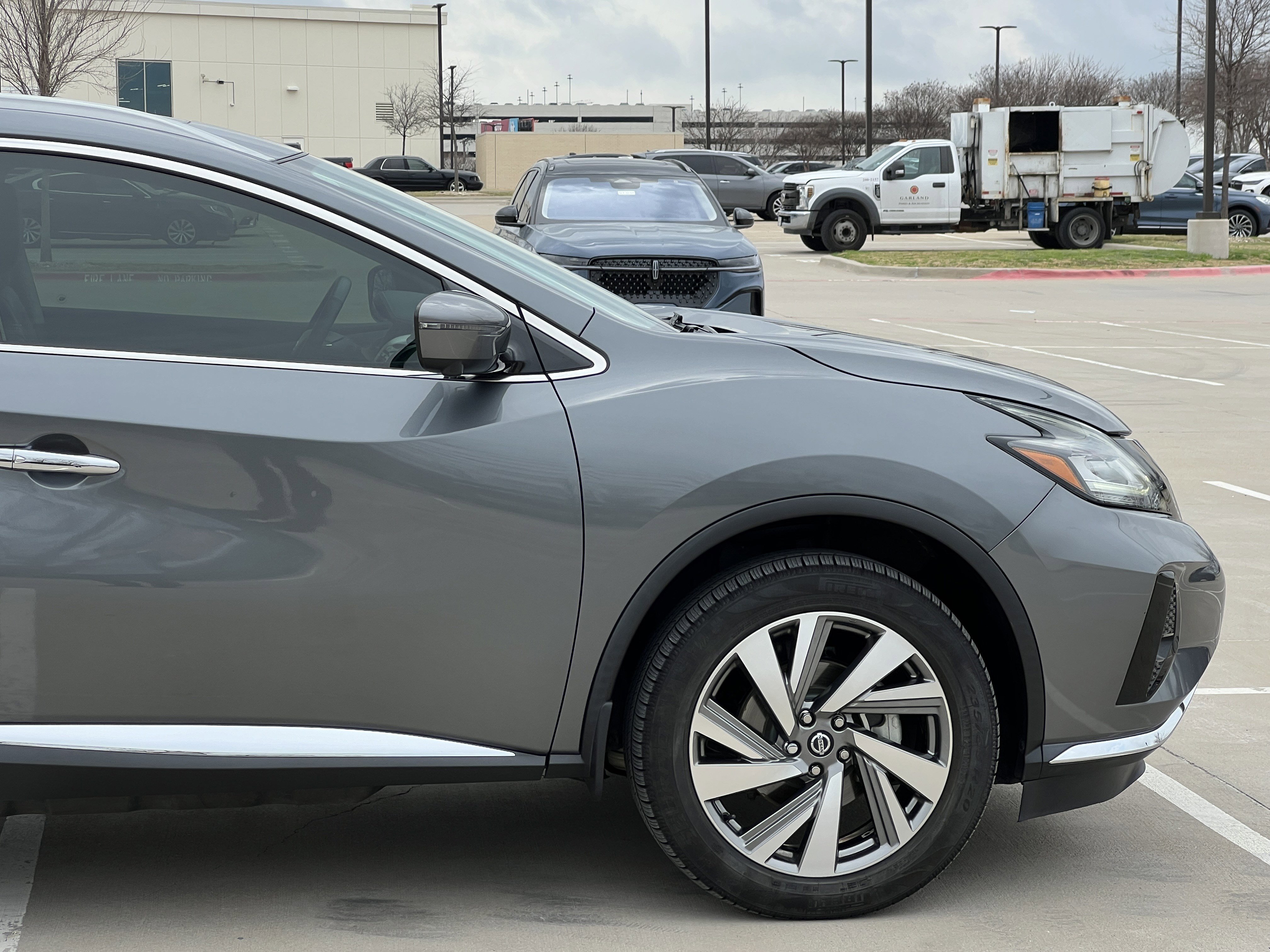 Used 2020 Nissan Murano SL w/ Moonroof Package image 12