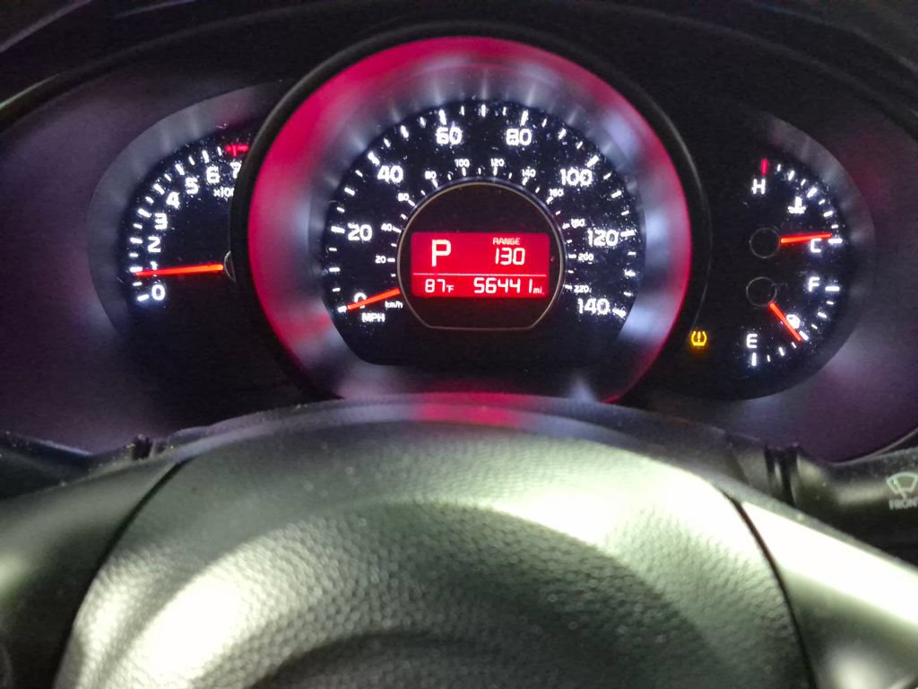 Used 2018 Kia Soul + FWD image 14