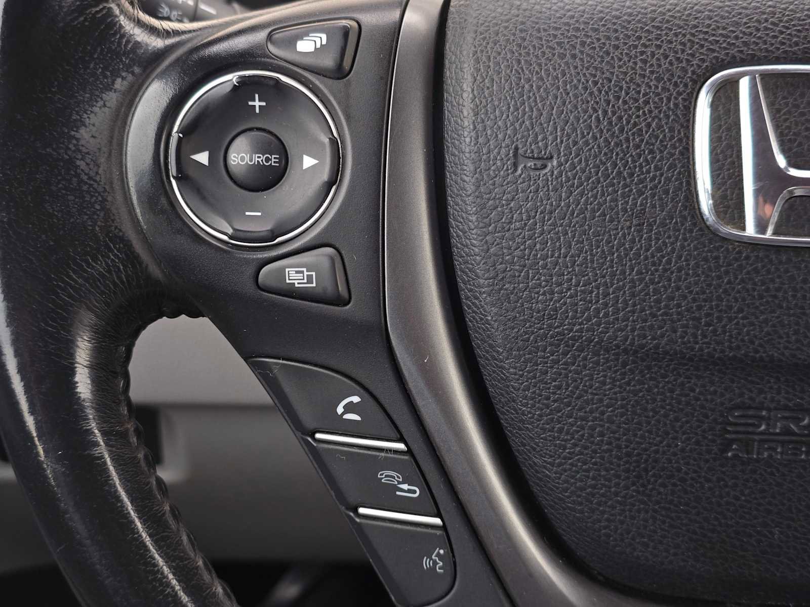 Used 2017 Honda Ridgeline RTL-T image 36