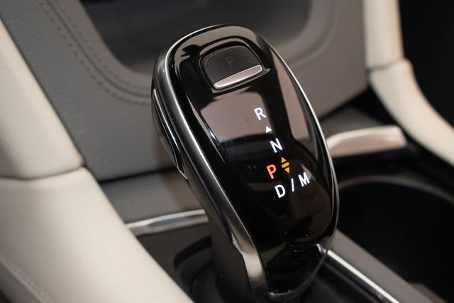 Used 2020 Cadillac XT5 Premium Luxury AWD/4WD image 33