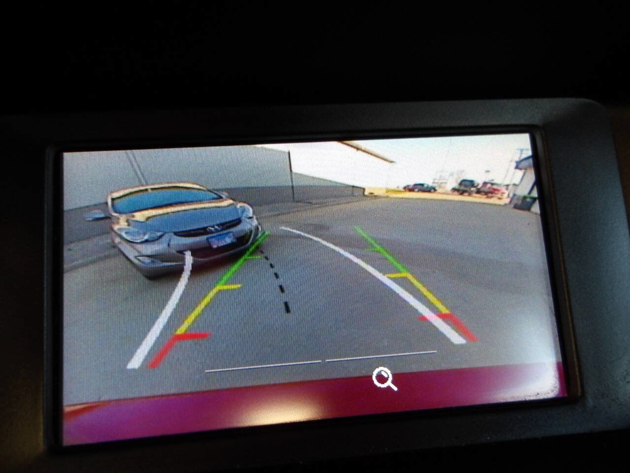 Used 2015 Ford Focus SE w/ SE Sport Package image 15