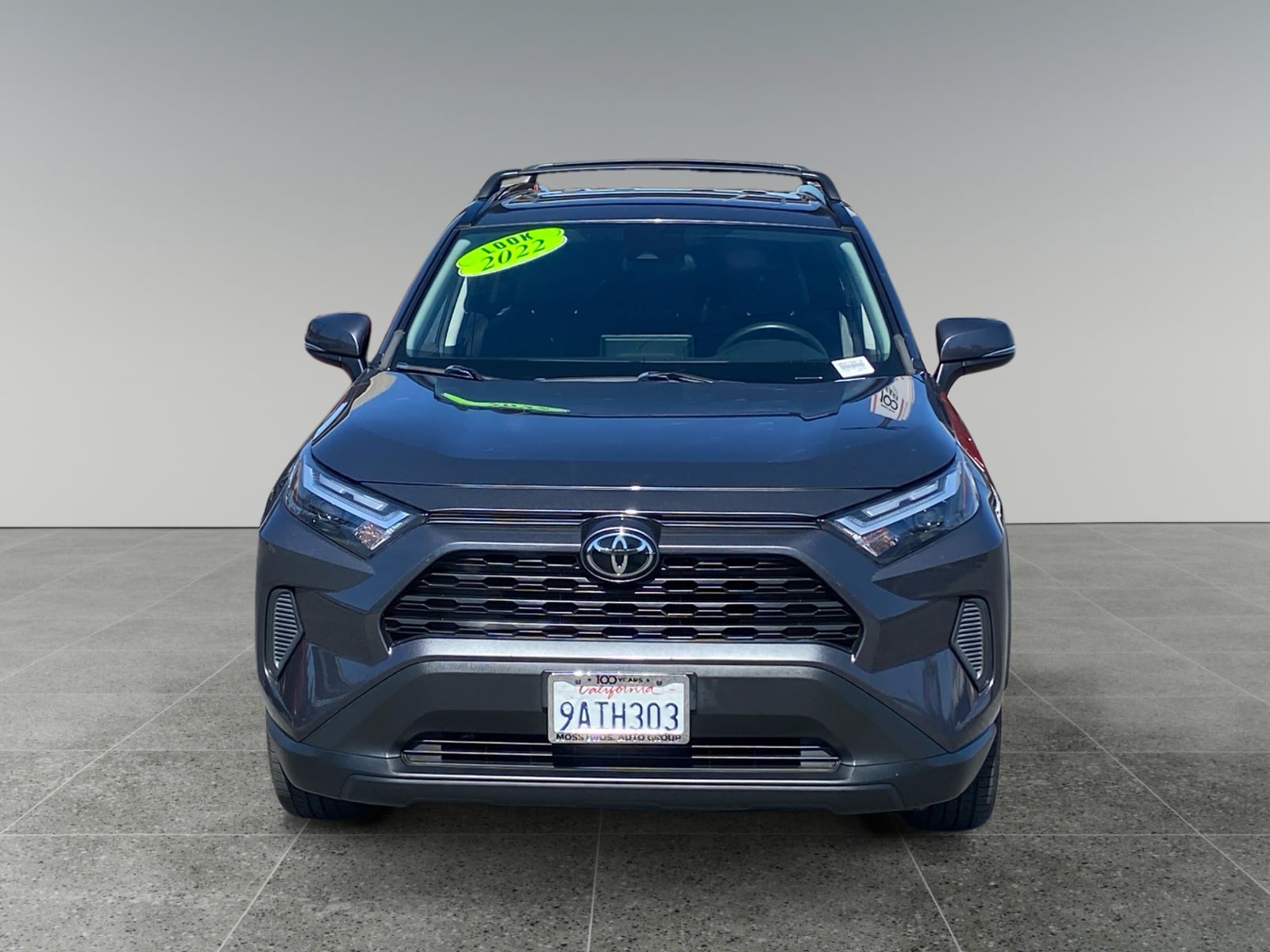 Used 2022 Toyota RAV4 XLE w/ Convenience Package FWD image 8