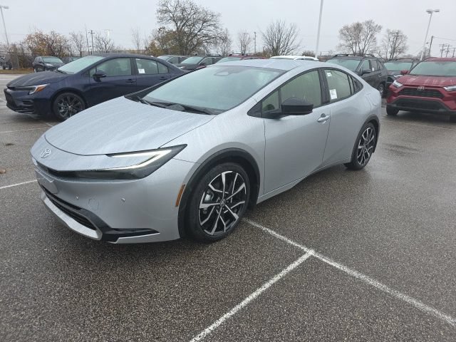 New 2026 Toyota Prius Plug-In Hybrid FWD image 3
