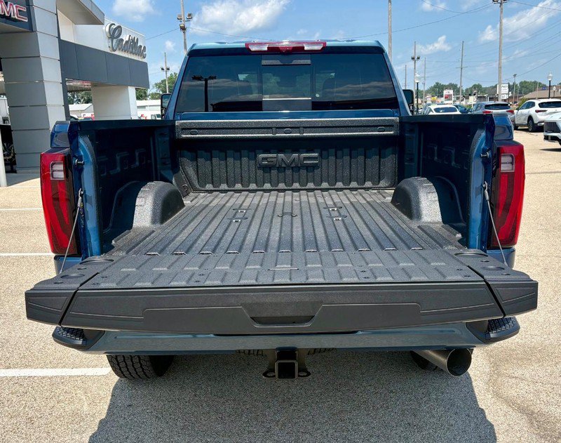 New 2026 GMC Sierra 2500 Denali Ultimate AWD/4WD image 5
