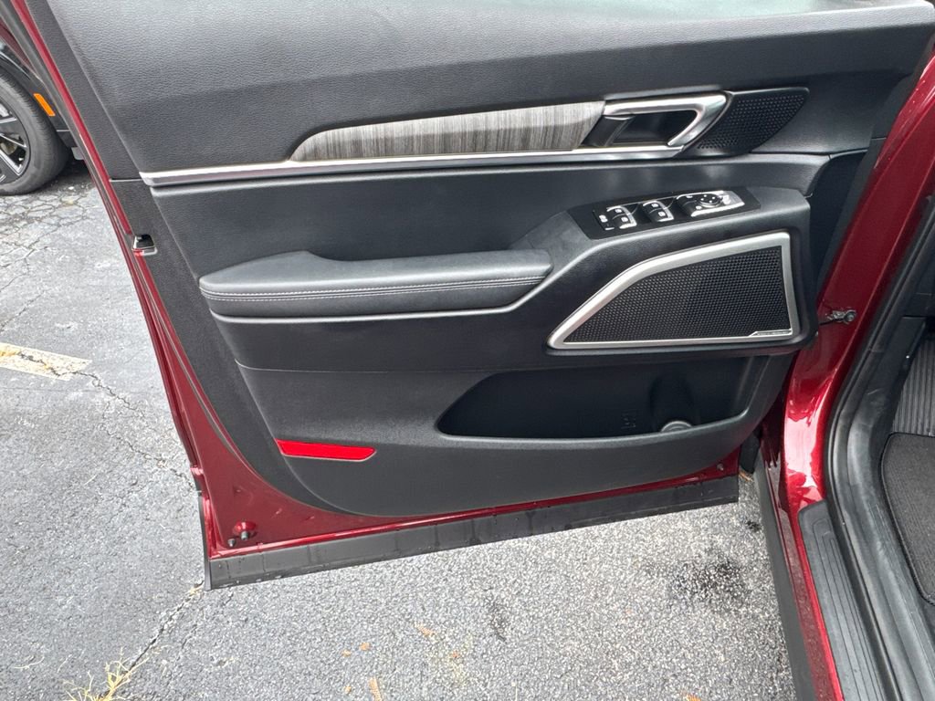 Used 2023 Kia Telluride EX image 10