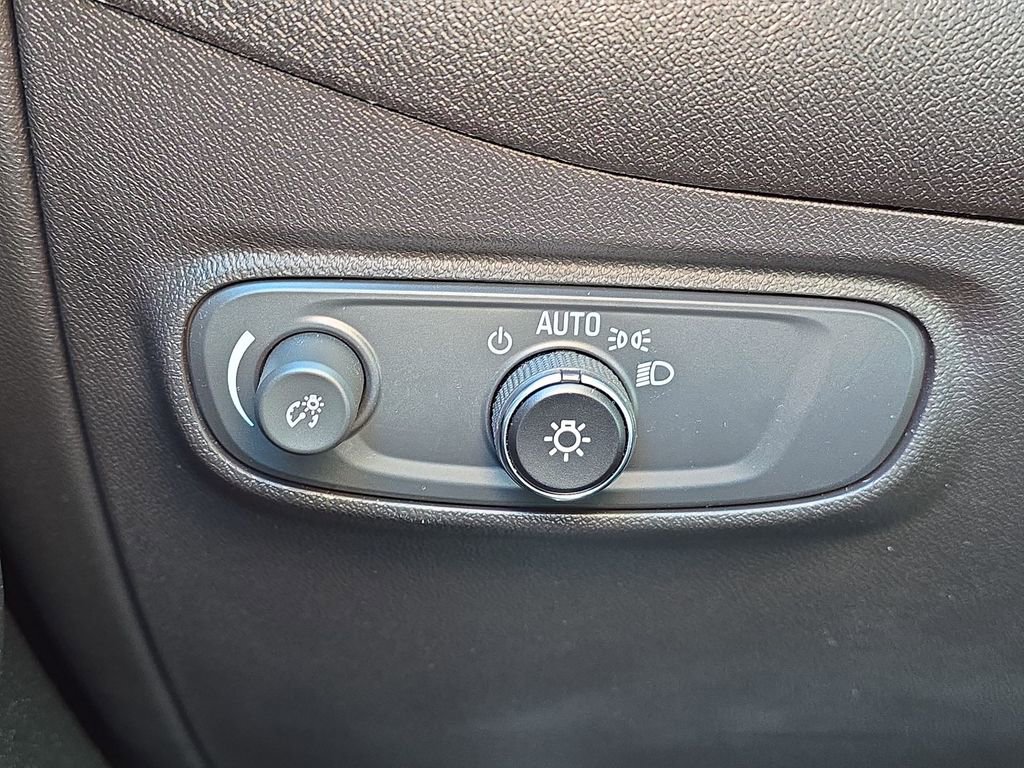 Certified 2024 Chevrolet Equinox RS image 22