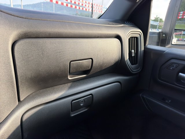 Used 2025 Chevrolet Silverado 2500 Custom w/ Custom Convenience Package AWD/4WD image 23