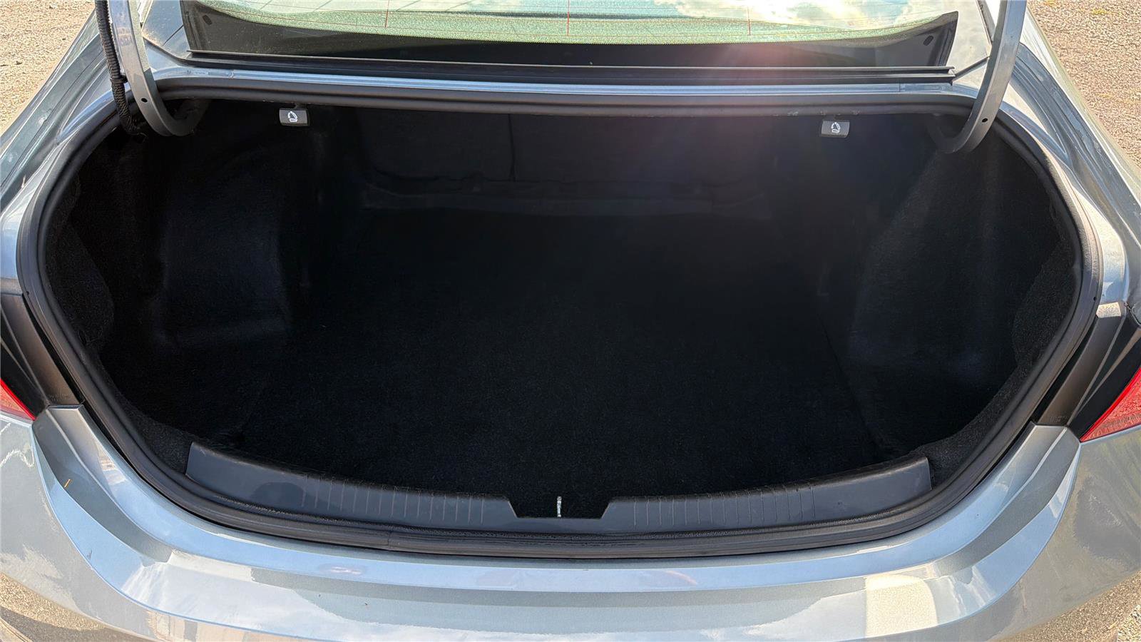 Used 2023 Chevrolet Malibu LT image 6