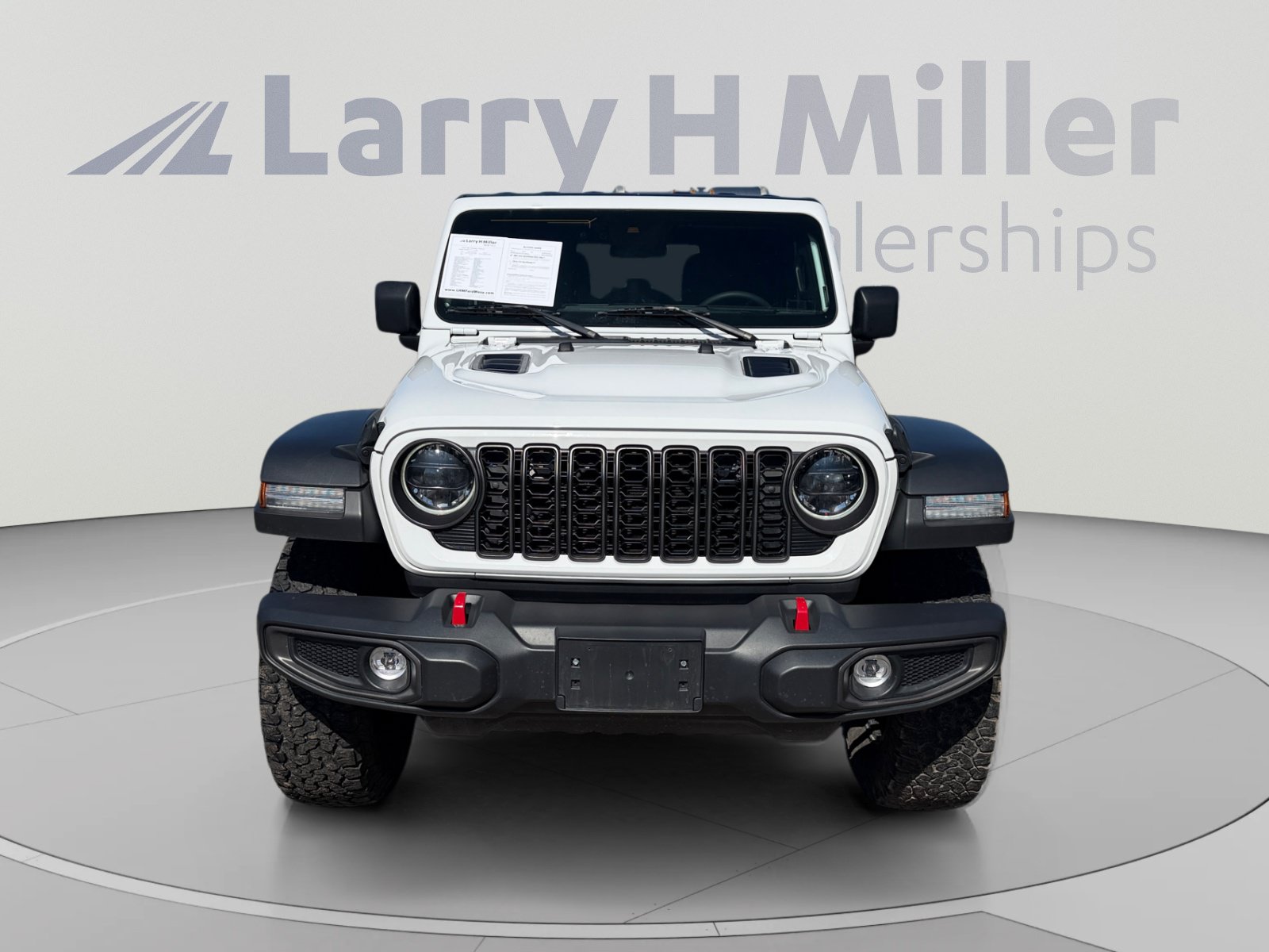 Used 2024 Jeep Wrangler Unlimited Rubicon AWD/4WD image 8