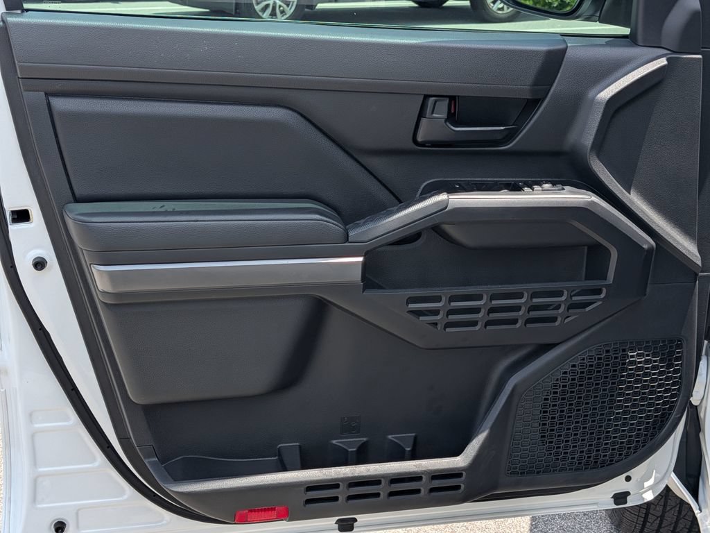 Used 2025 Toyota Tacoma SR5 RWD image 9