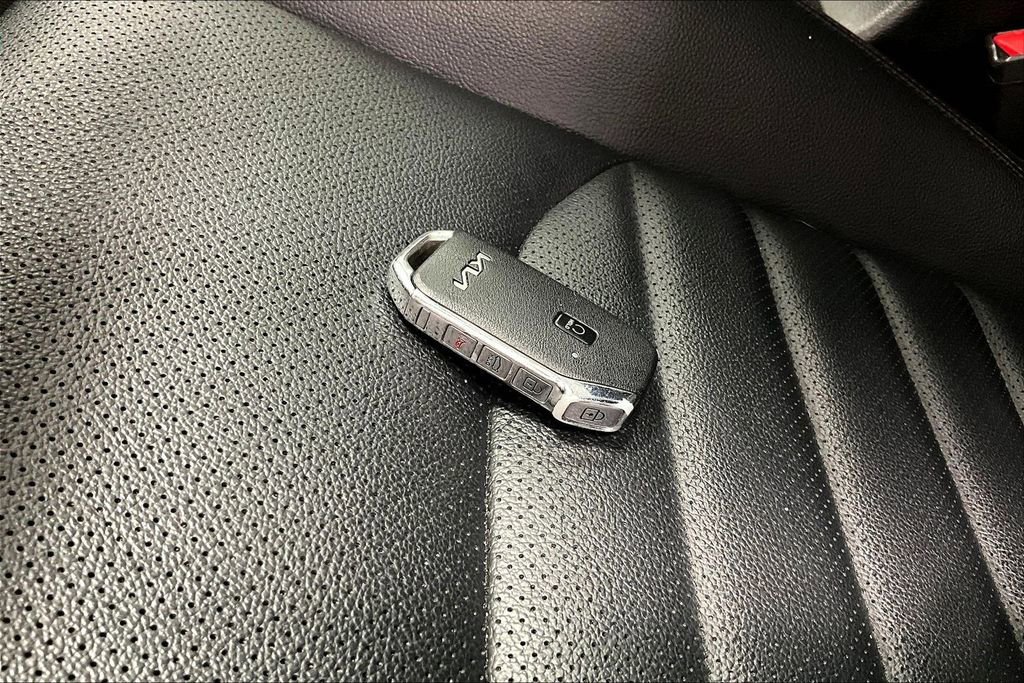 Used 2023 Kia Forte GT w/ GT2 Package image 13