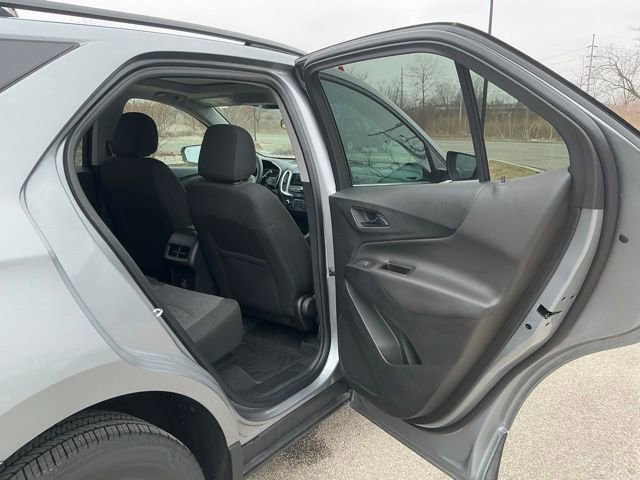 Used 2024 Chevrolet Equinox LT image 18