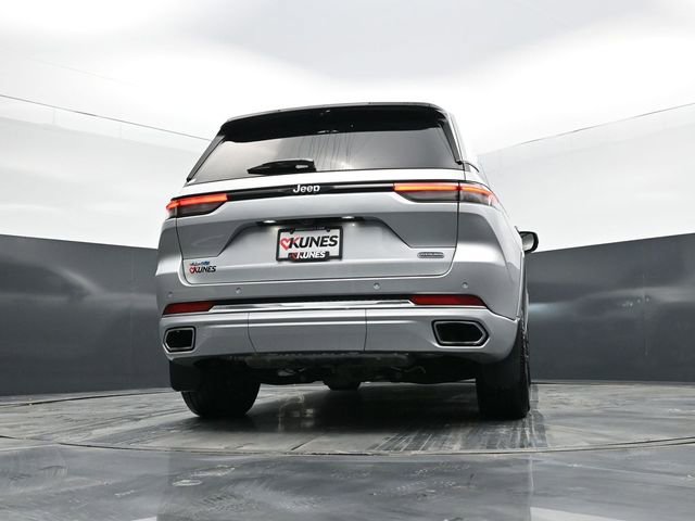 Used 2023 Jeep Grand Cherokee Overland w/ Advanced Protech Group III image 56