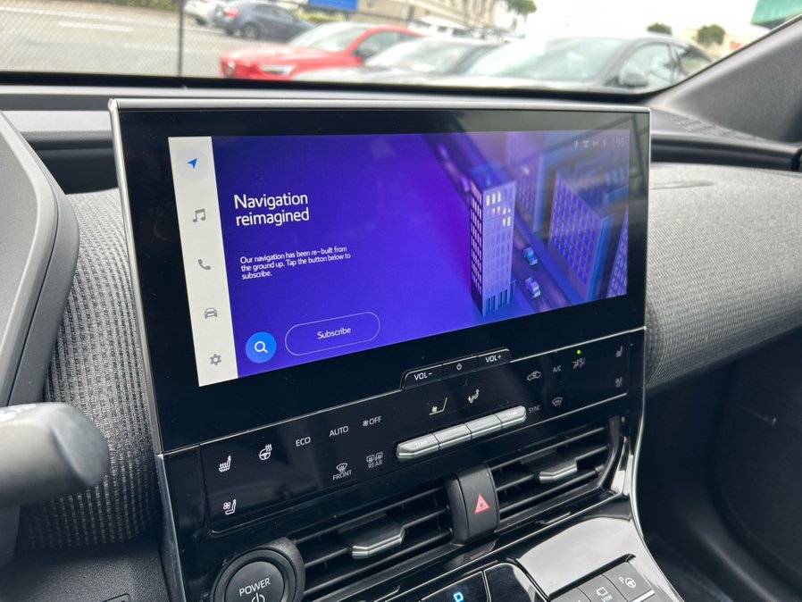 Used 2023 Subaru Solterra AWD image 33