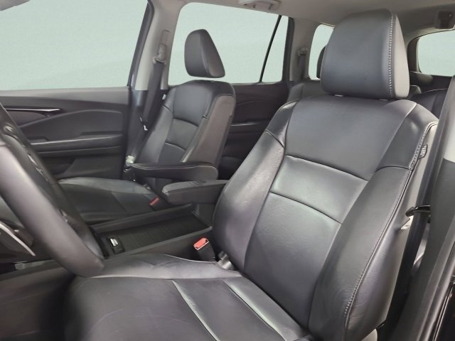Used 2018 Honda Pilot Touring image 26