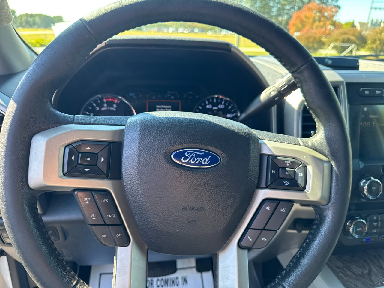 Used 2019 Ford F250 Lariat w/ Lariat Ultimate Package image 19