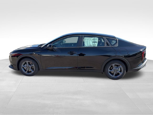 New 2027 Kia K4 FWD image 4