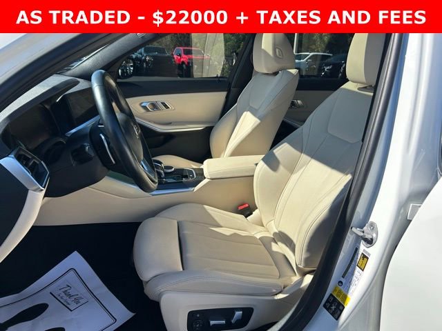 Used 2020 BMW 330i xDrive Sedan w/ Convenience Package image 14