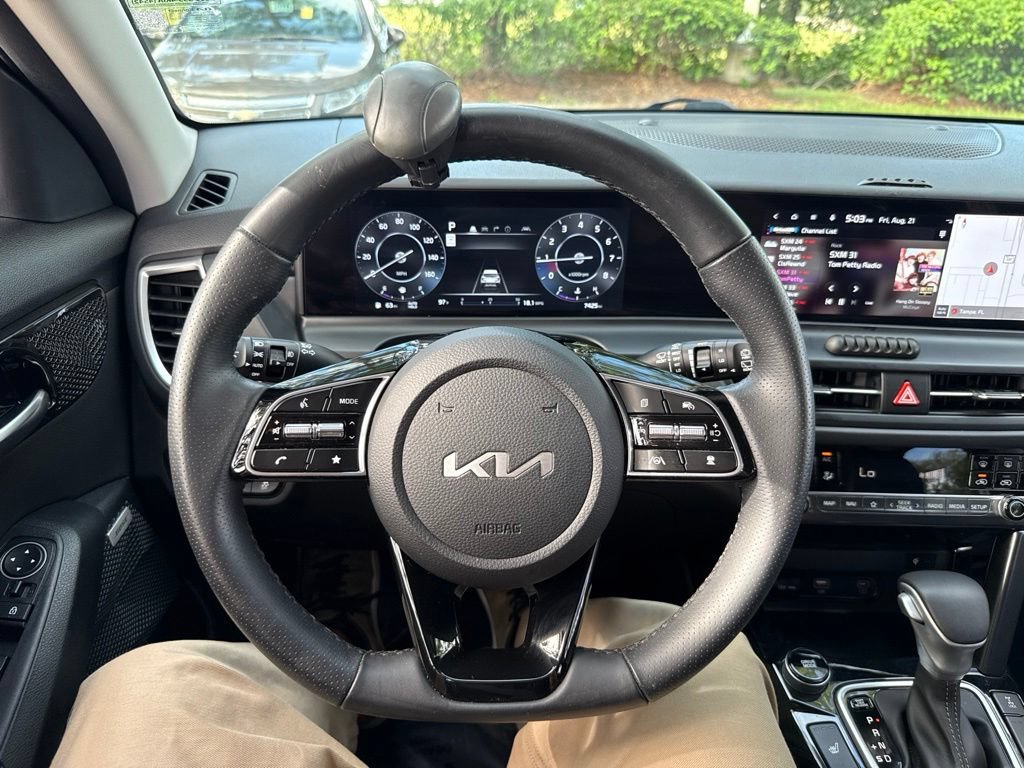 Used 2024 Kia Seltos SX AWD/4WD image 31