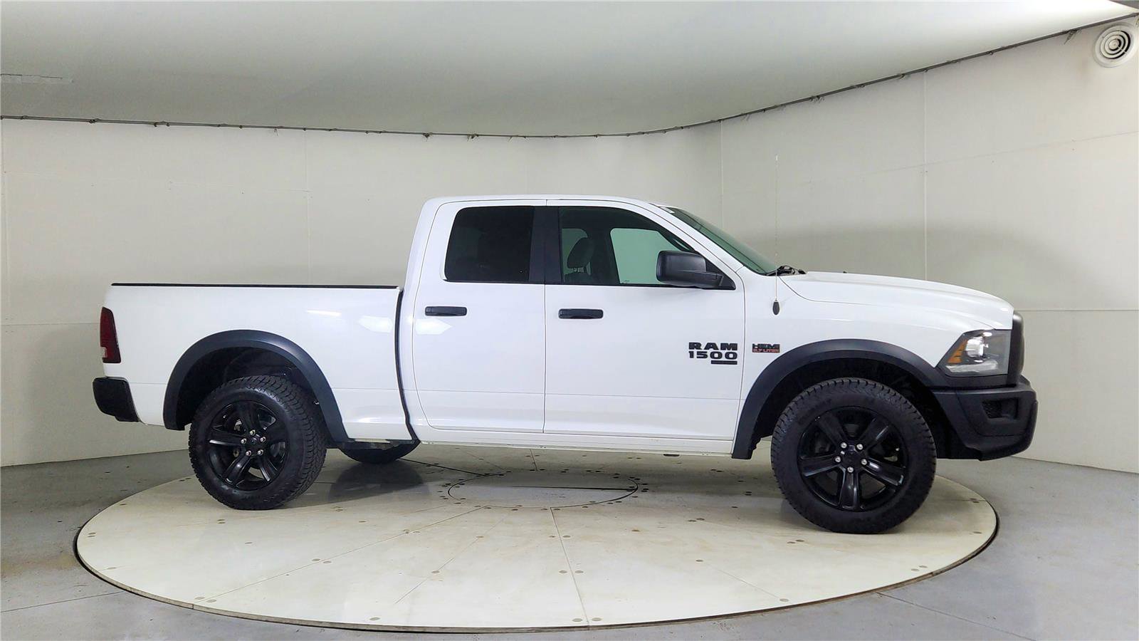 Used 2022 RAM 1500 Classic Warlock image 8