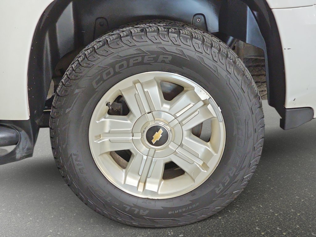 Used 2013 Chevrolet Tahoe LT w/ Suspension Package, Off-Road AWD/4WD image 33