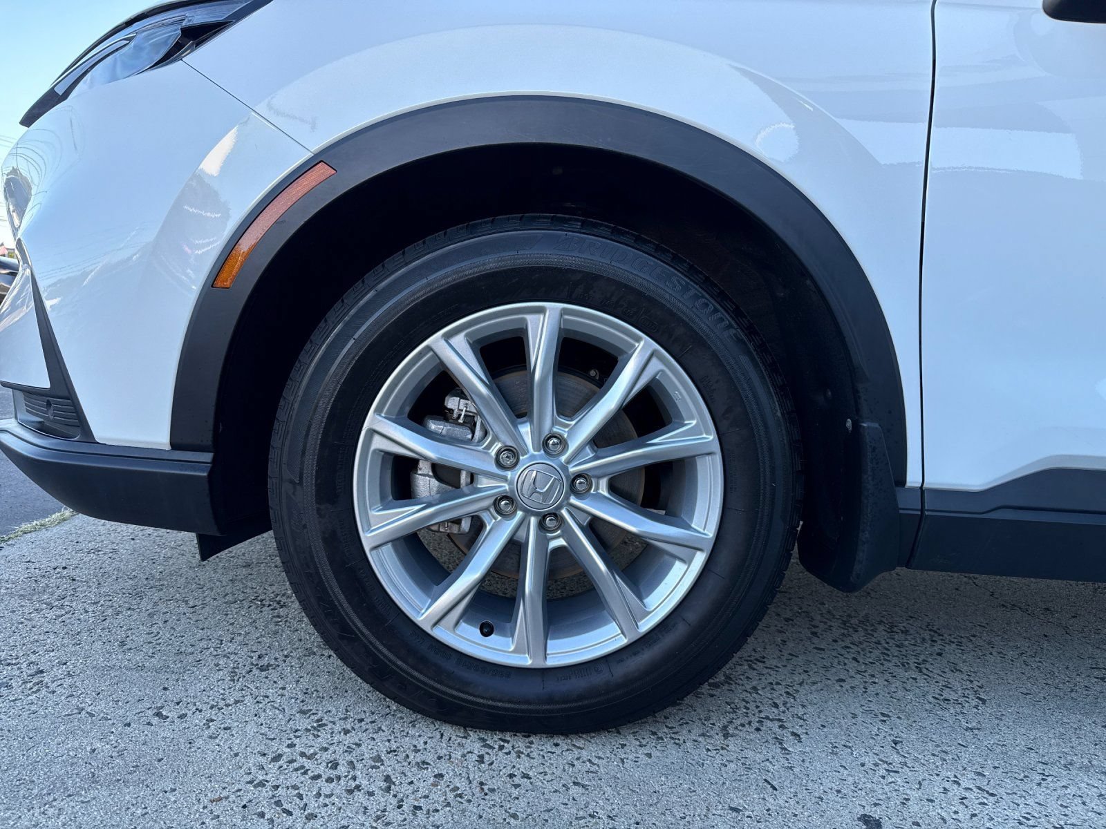 Used 2024 Honda CR-V EX-L image 28