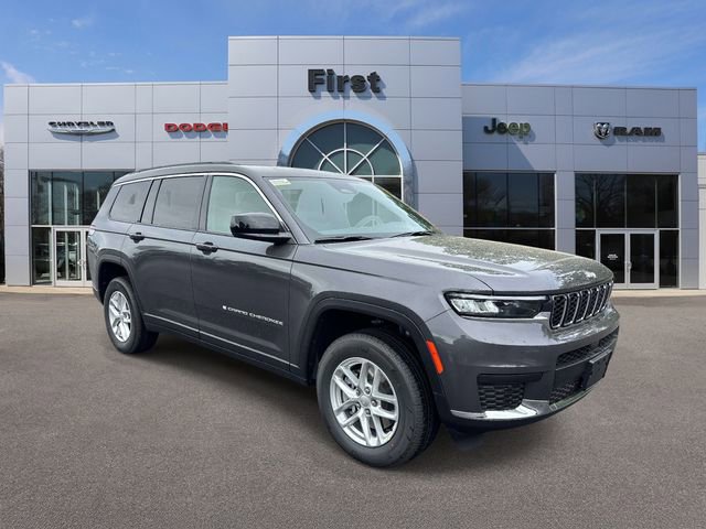 New 2026 Jeep Grand Cherokee L Laredo AWD/4WD image 1