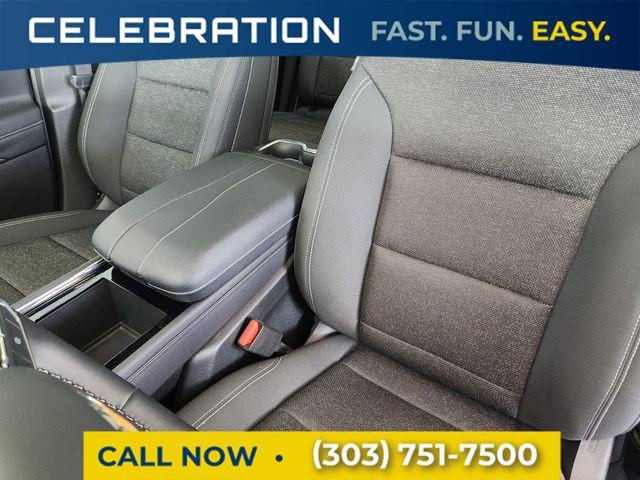 Certified 2025 Chevrolet Traverse LT w/ Sun and Wheel Package image 5