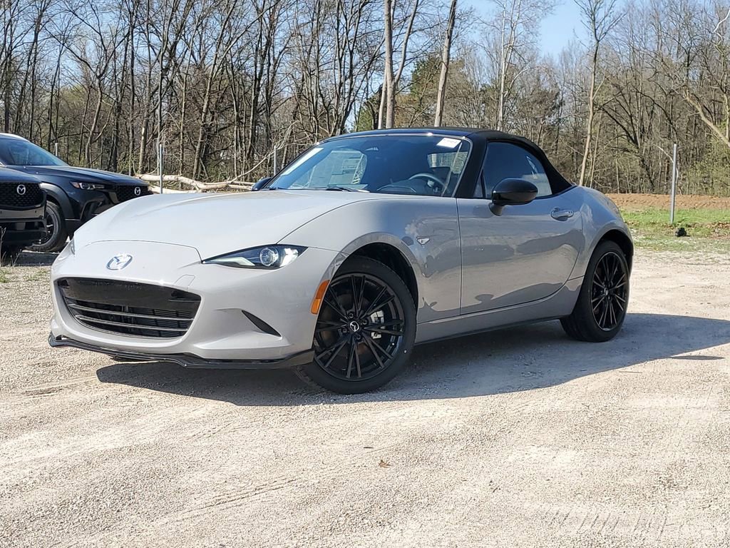 New 2026 MAZDA MX-5 Miata Club w/ Interior Package RWD image 30