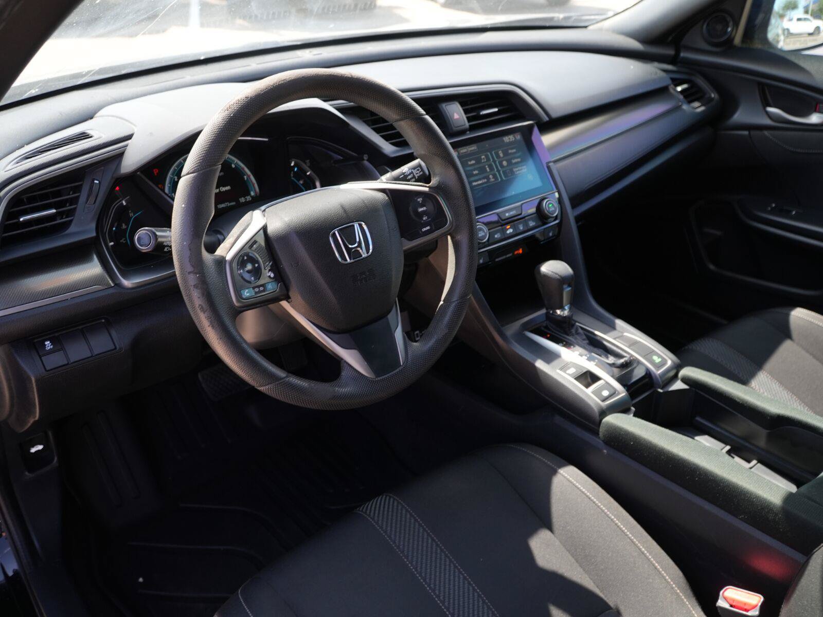 Used 2018 Honda Civic EX image 6