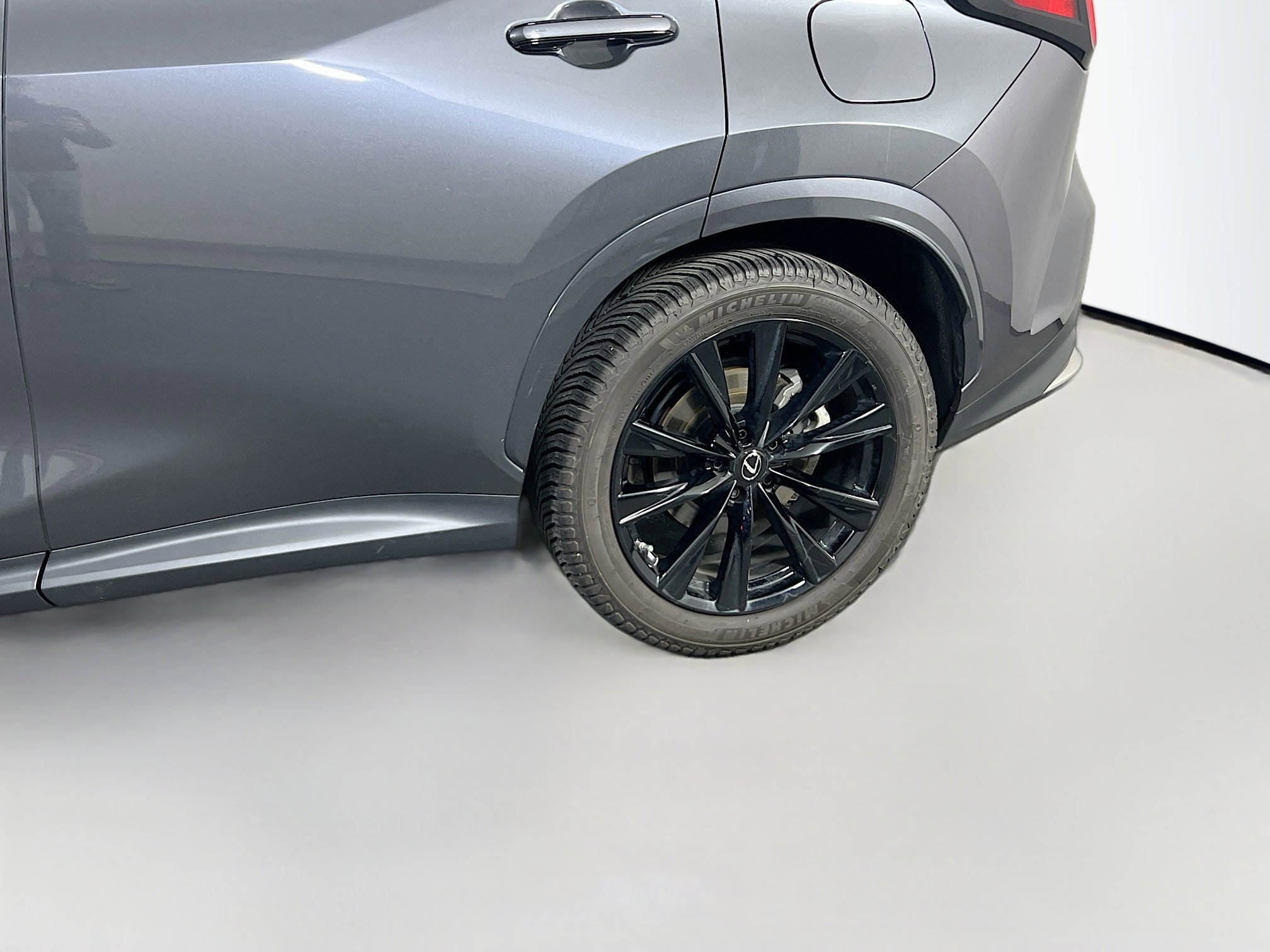 Used 2023 Lexus NX 350 F Sport image 31