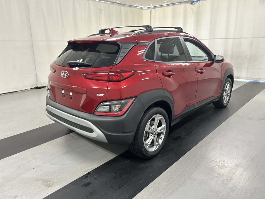 Used 2023 Hyundai Kona SEL AWD/4WD image 2