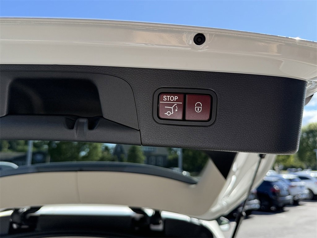 Certified 2022 Mercedes-Benz GLC 300 GLC 300 image 33