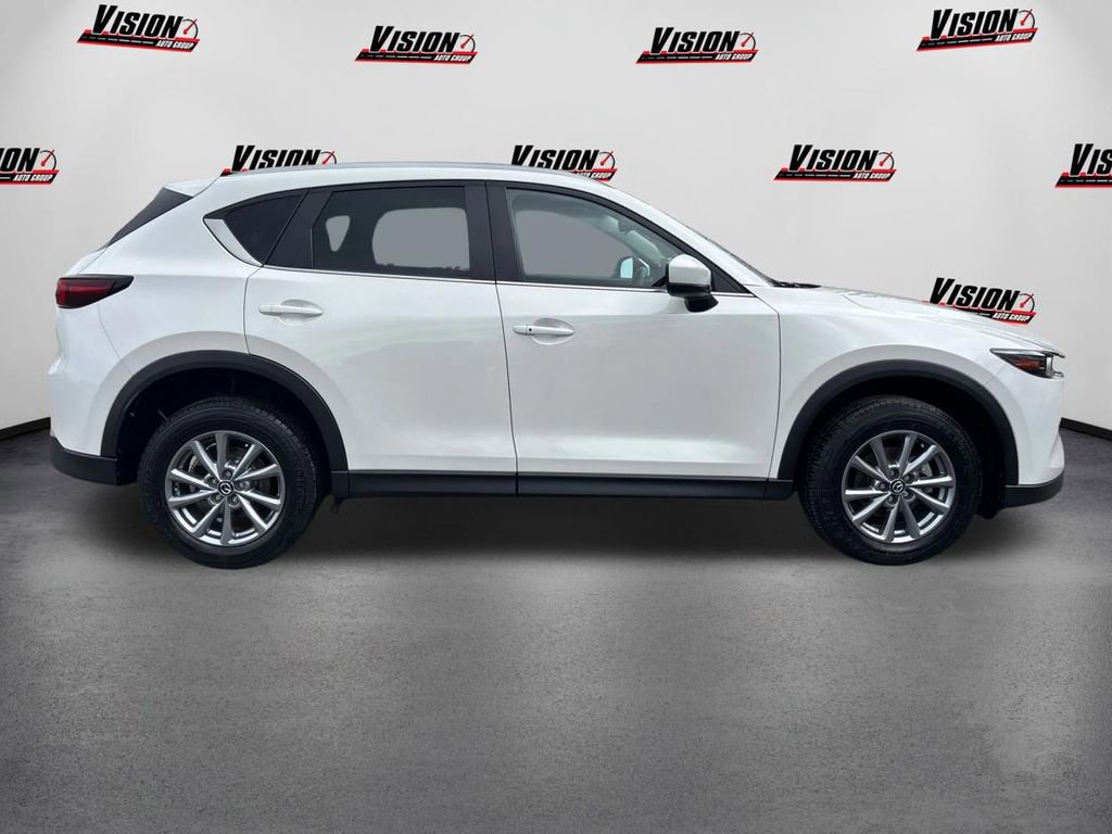 Used 2023 MAZDA CX-5 AWD 2.5 S w/ Select Package image 4