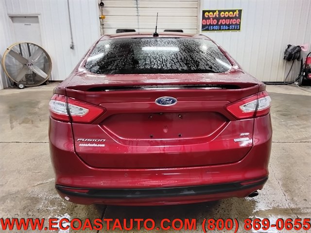 Used 2015 Ford Fusion SE FWD image 8