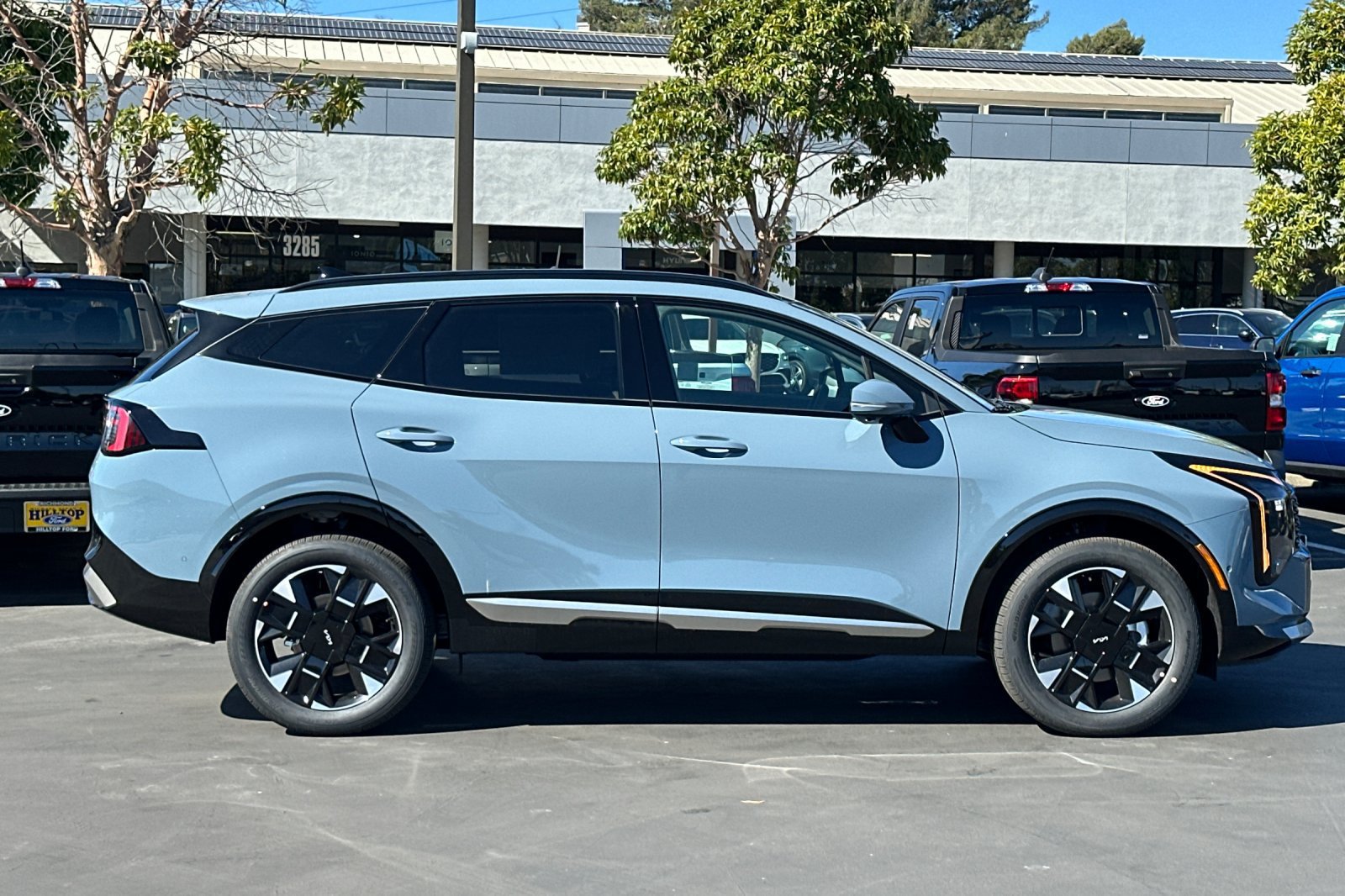 New 2027 Kia Sportage SX Prestige AWD/4WD image 3