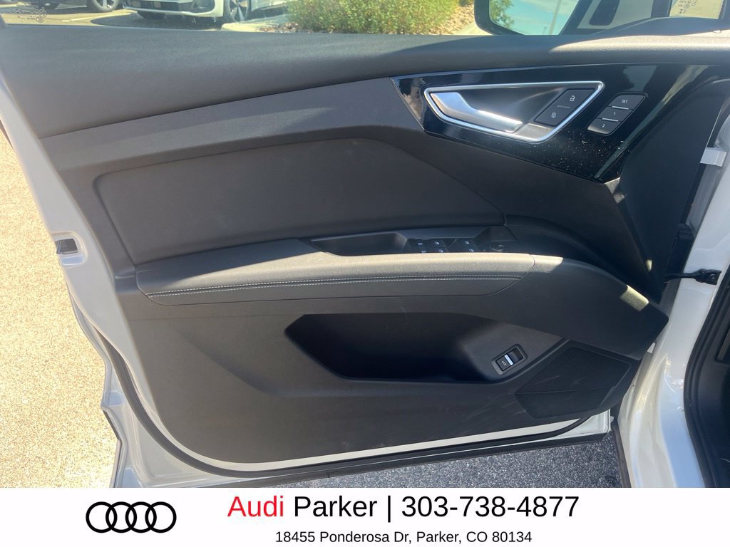 Used 2024 Audi Q4 e-tron Prestige w/ Black Optic Package AWD/4WD image 15