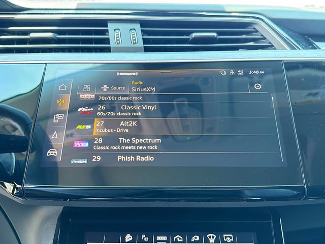 Used 2024 Audi Q8 e-tron Prestige w/ Prestige Package AWD/4WD image 30
