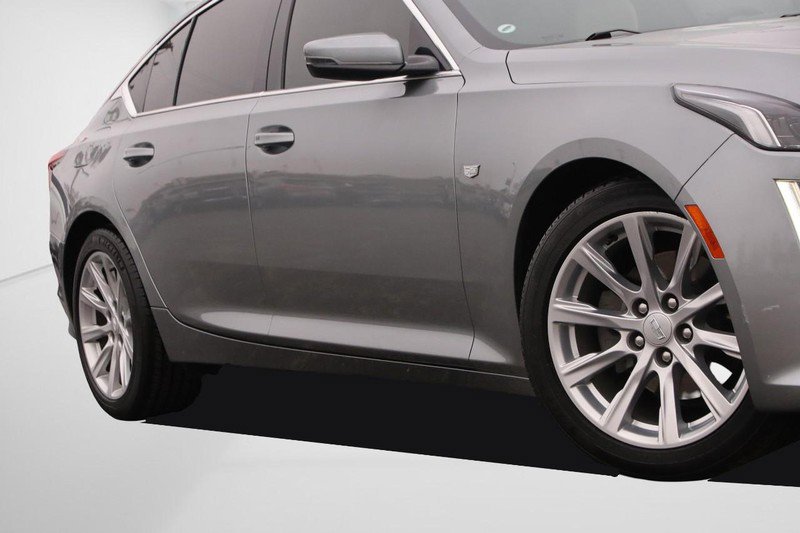 Used 2023 Cadillac CT5 Luxury image 3