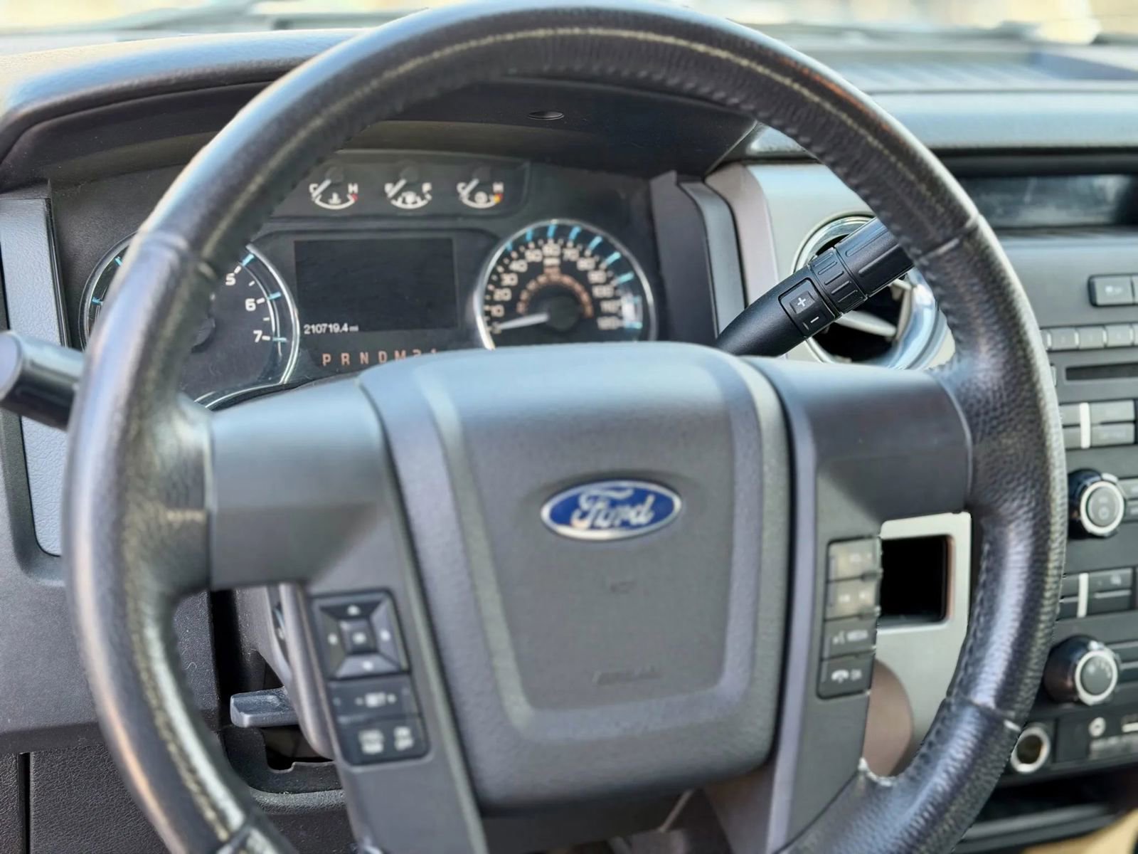 Used 2012 Ford F150 XLT w/ XLT Chrome Pkg image 18