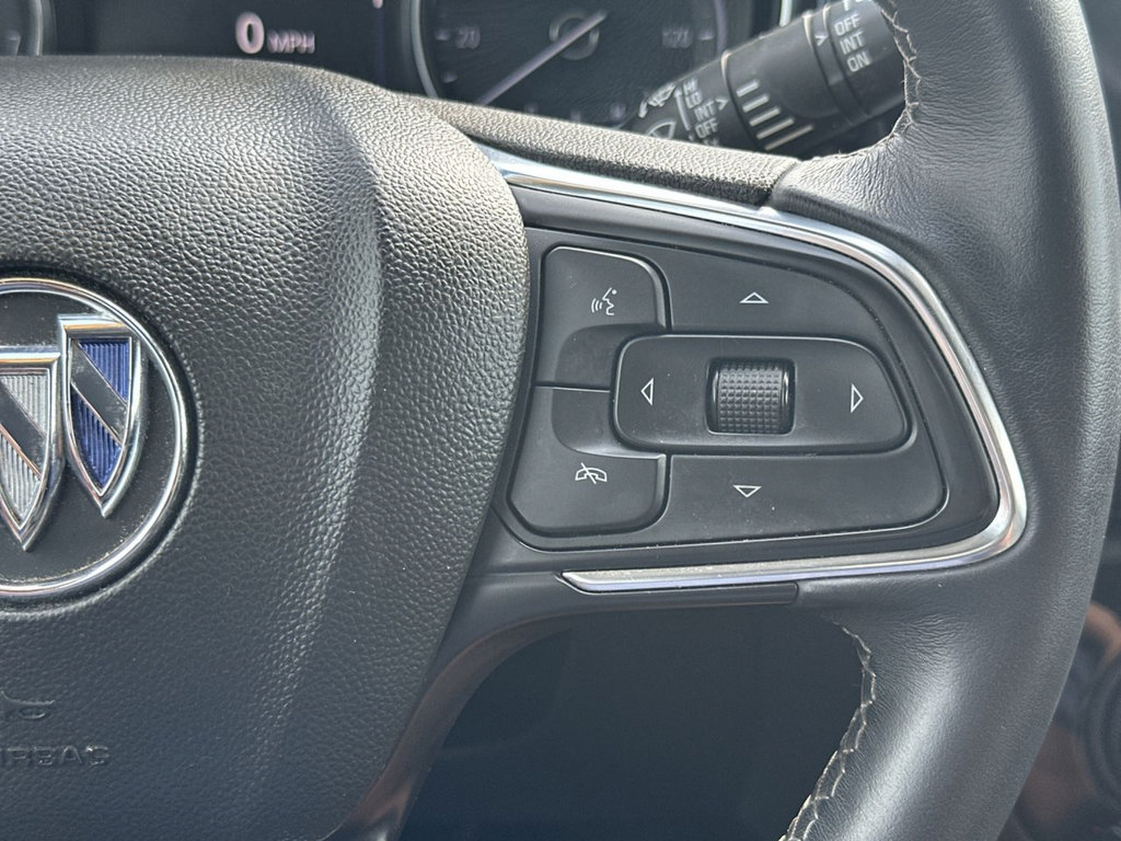 Used 2022 Buick Encore GX Select FWD image 30