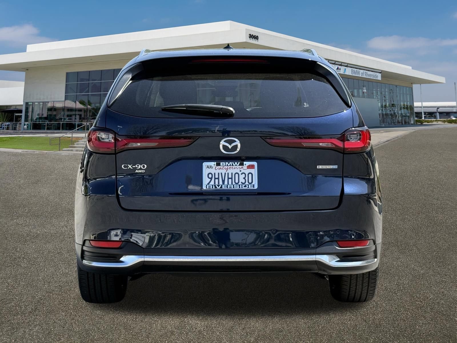 Used 2024 MAZDA CX-90 Plug-In Hybrid w/ Premium Pkg image 9