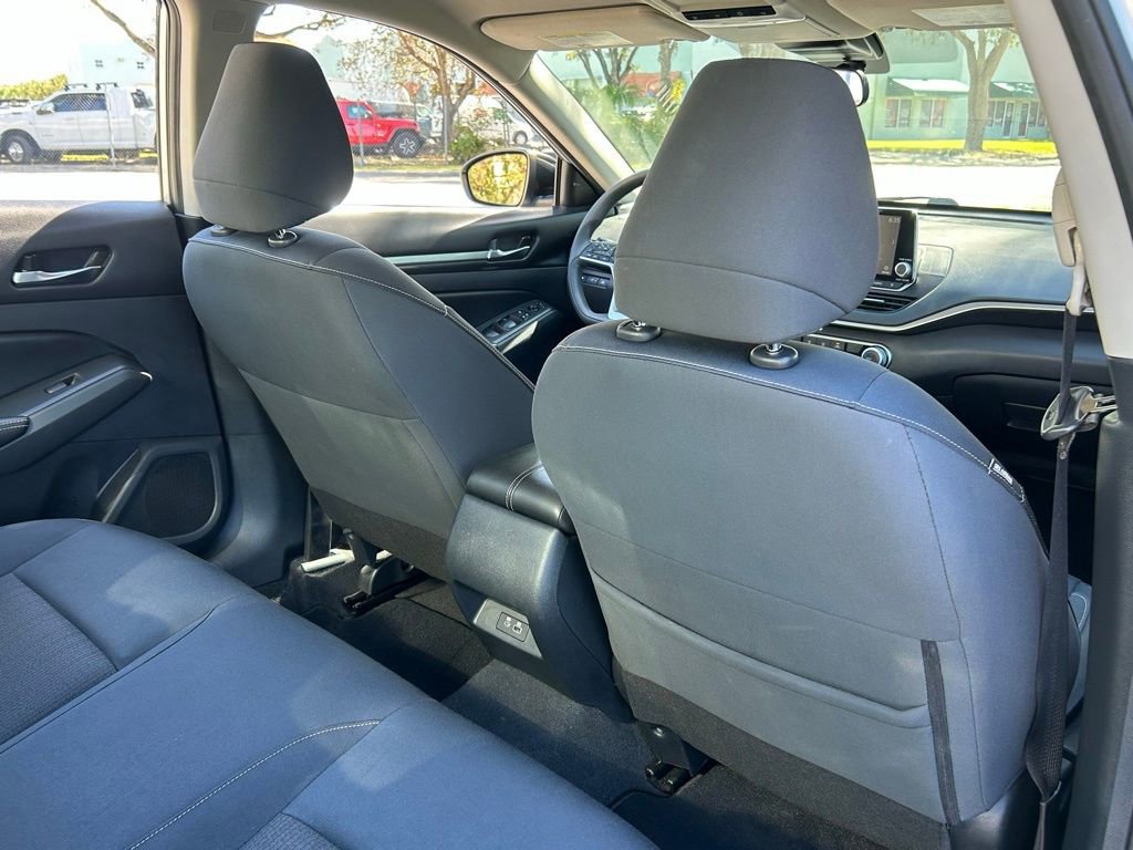 Used 2022 Nissan Altima 2.5 SV image 36