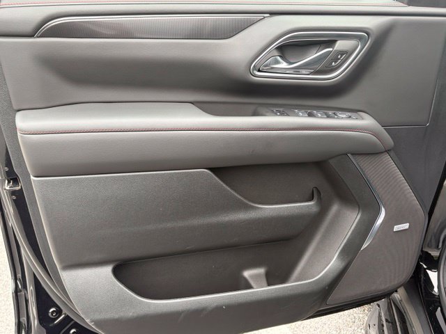 Used 2024 Chevrolet Tahoe RST w/ Luxury Package AWD/4WD image 12