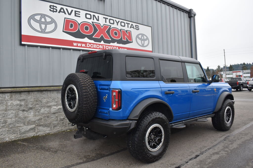 Used 2022 Ford Bronco Badlands image 5