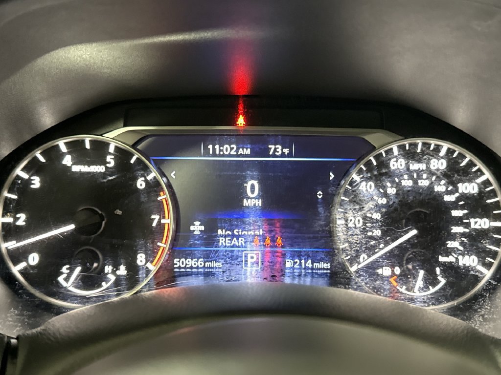 Used 2024 Nissan Altima 2.5 SV FWD image 12