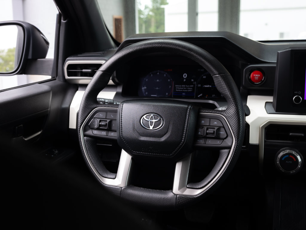 Used 2024 Toyota Tacoma TRD Off-Road AWD/4WD image 14