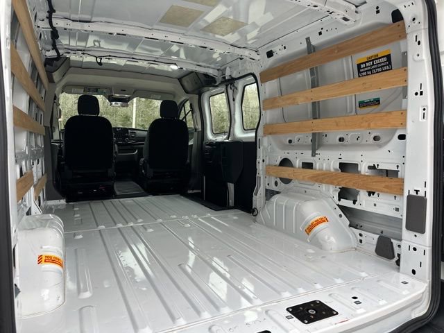 Used 2023 Ford Transit 250 Low Roof AWD w/ Exterior Upgrade Package image 9