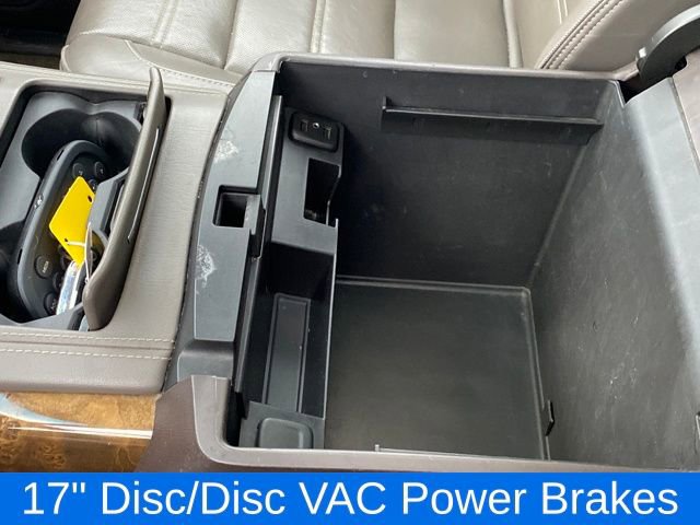 Used 2016 GMC Yukon XL Denali image 14