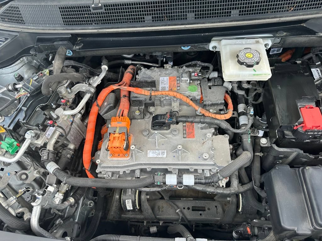 Certified 2024 Chevrolet Equinox EV LT FWD image 31